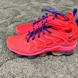 Nike Purple Sneakers